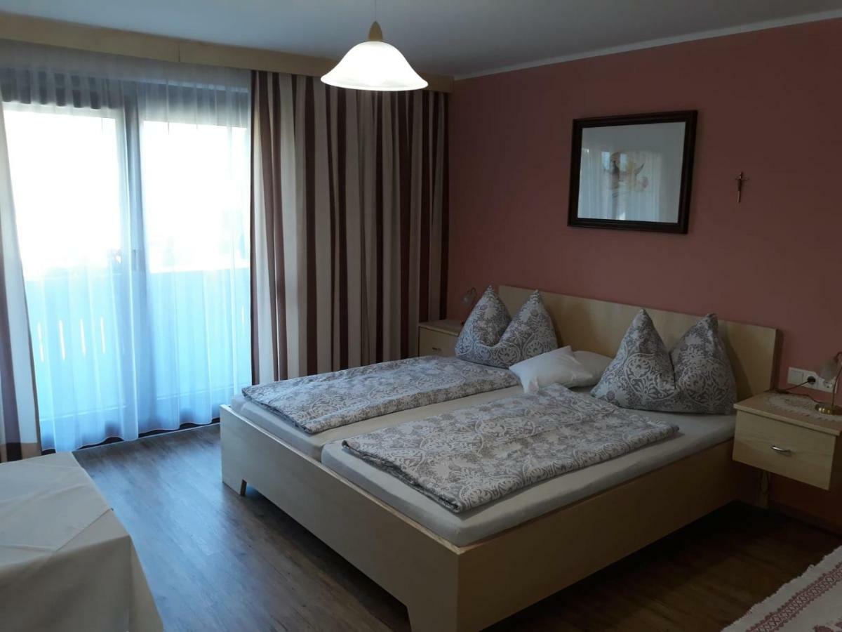 Monika Steiner Bed & Breakfast Matrei in Osttirol Luaran gambar